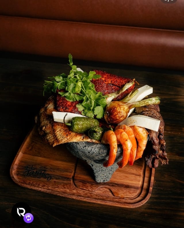 Molcajete.